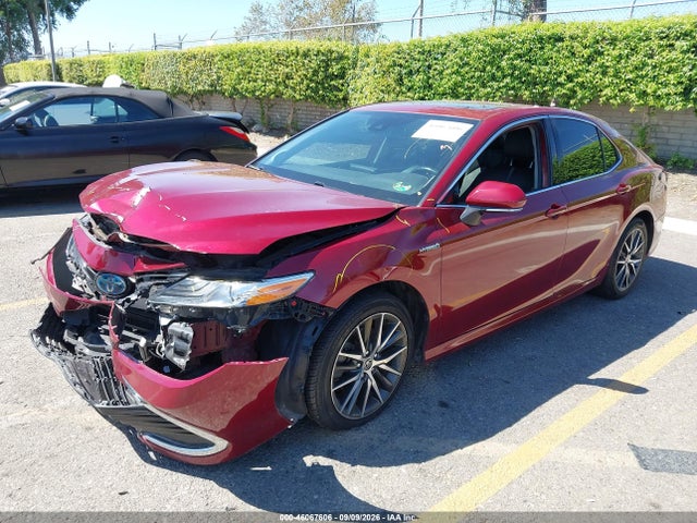 2021 TOYOTA CAMRY XLE HYBRID 2