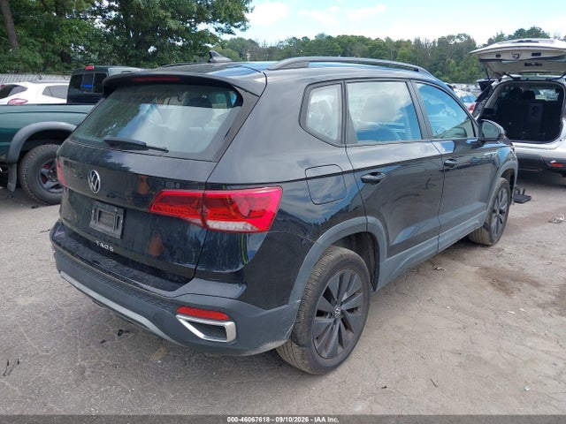 2022 VOLKSWAGEN TAOS 1.5T S 4