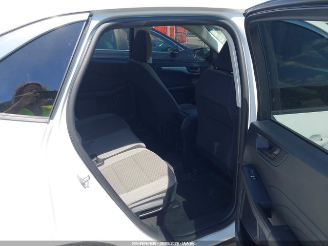 2022 FORD ESCAPE SE 8