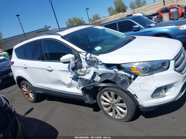 2019 FORD ESCAPE SEL 14