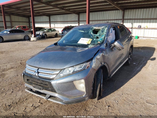 2018 MITSUBISHI ECLIPSE CROSS SE 2