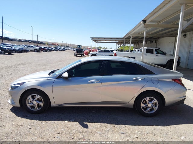 2021 HYUNDAI ELANTRA SE 14