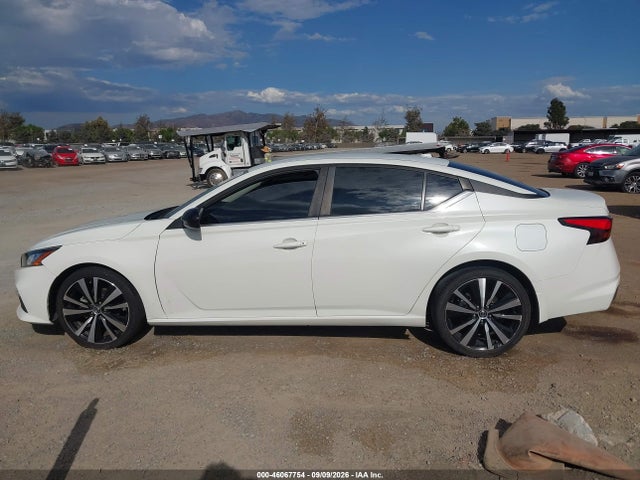2021 NISSAN ALTIMA SR FWD 14