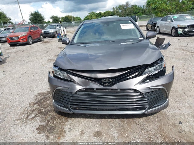 2021 TOYOTA CAMRY LE 12