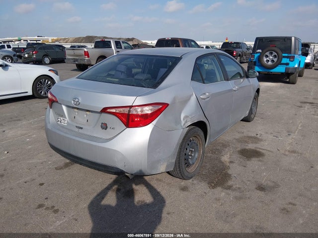 2018 TOYOTA COROLLA LE 4