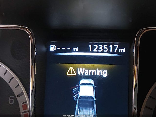 2017 NISSAN TITAN SV 14