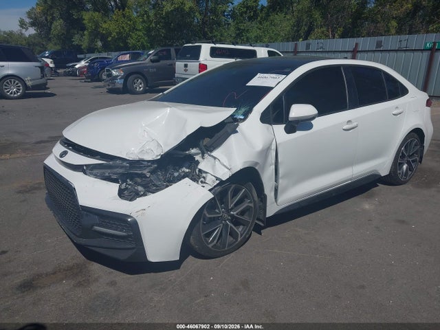 2022 TOYOTA COROLLA XSE 2