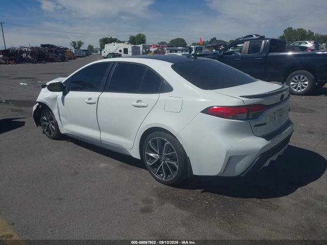 2022 TOYOTA COROLLA XSE 3
