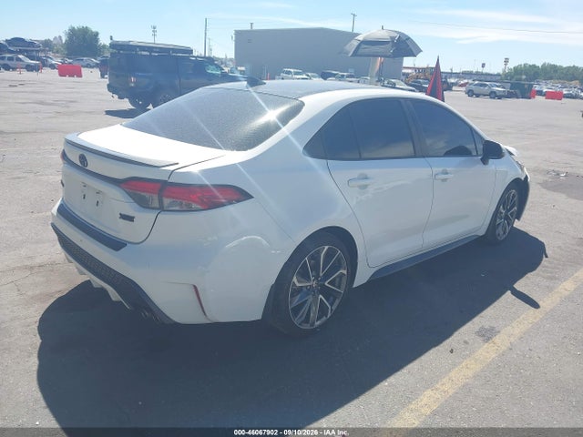 2022 TOYOTA COROLLA XSE 4