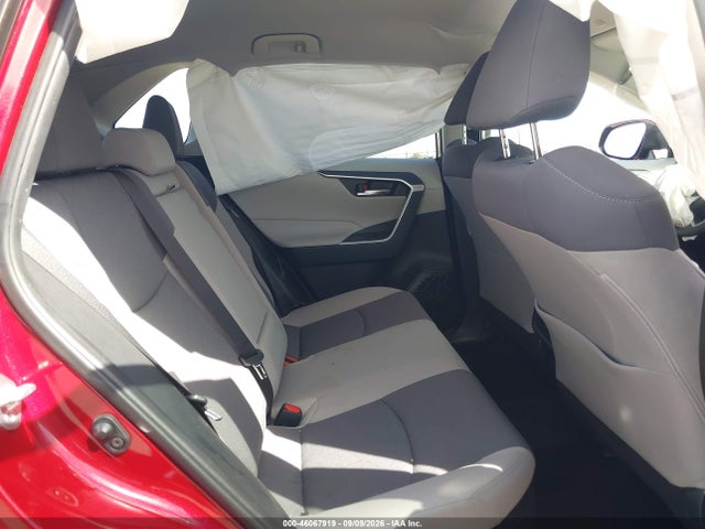 2025 TOYOTA RAV4 HYBRID XLE 8