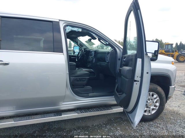 2022 CHEVROLET SILVERADO 3500HD 4WD LONG BED LTZ 8