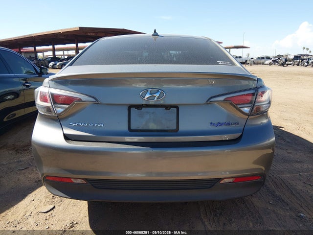 2017 HYUNDAI SONATA HYBRID SE 16