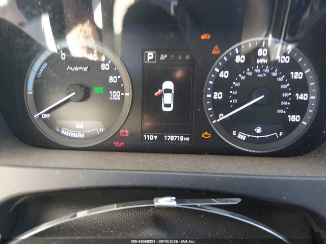 2017 HYUNDAI SONATA HYBRID SE 7