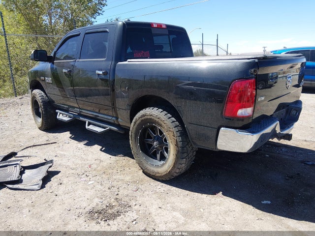 2017 RAM 1500 SLT 3