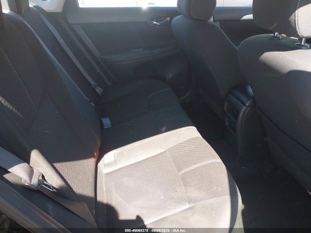 2018 Nissan SENTRA S 照片 8