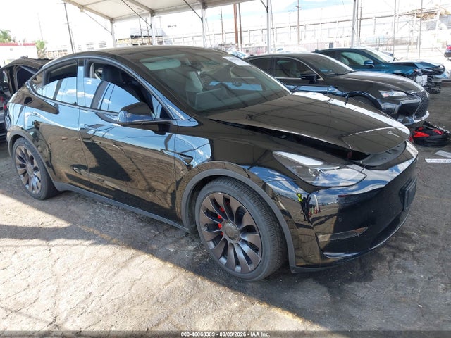 2021 TESLA MODEL Y PERFORMANCE DUAL MOTOR ALL-WHEEL DRIVE 11