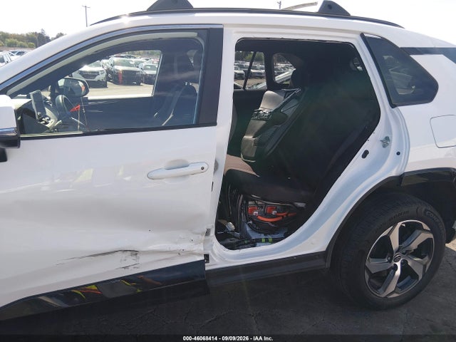 2023 TOYOTA RAV4 PRIME SE 6