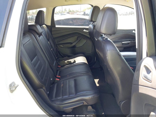 2017 FORD ESCAPE TITANIUM 8