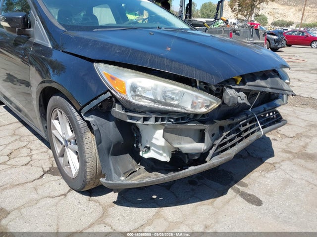 2017 FORD FOCUS SE 6