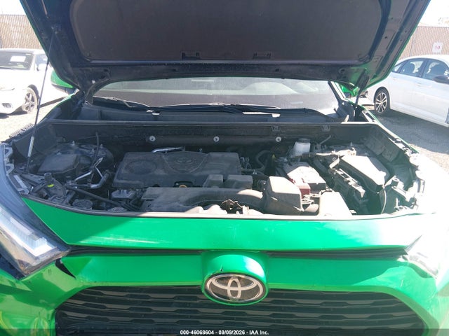 2022 TOYOTA RAV4 XLE PREMIUM 10