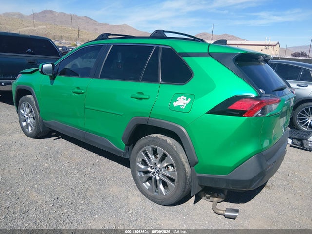 2022 TOYOTA RAV4 XLE PREMIUM 3