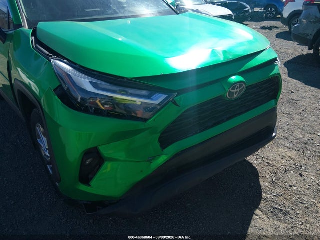 2022 TOYOTA RAV4 XLE PREMIUM 6