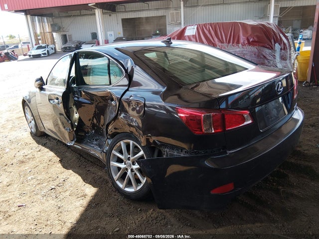 2013 Lexus IS 250 photo 6