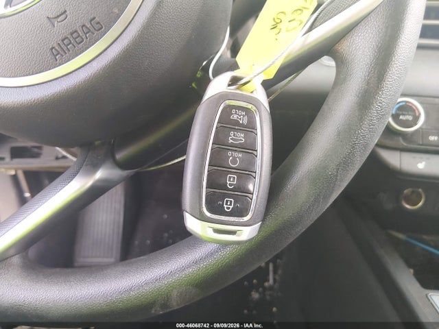 2023 HYUNDAI ELANTRA HYBRID BLUE 11