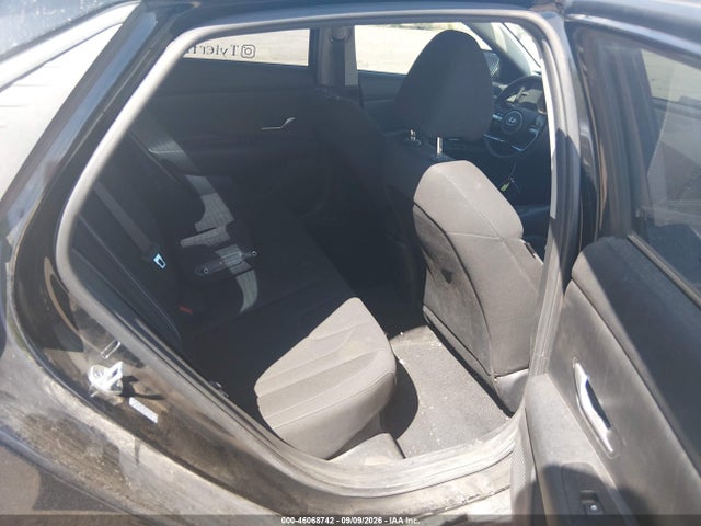 2023 HYUNDAI ELANTRA HYBRID BLUE 8