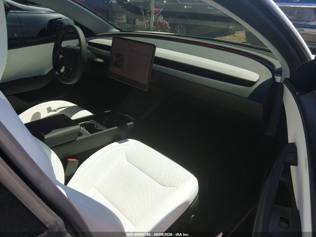 2026 TESLA MODEL 3 PREMIUM REAR-WHEEL DRIVE/REAR-WHEEL DRIVE 5