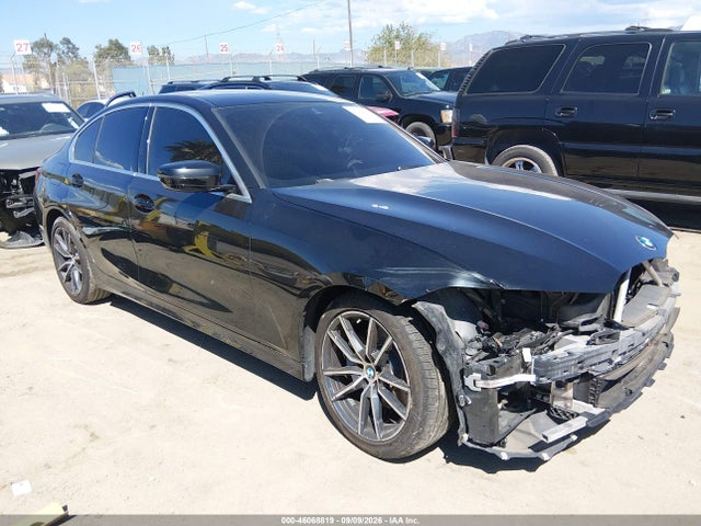 2019 BMW 330I Xdrive, фото 1 из 17