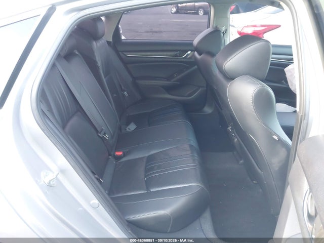 2021 HONDA ACCORD TOURING 8
