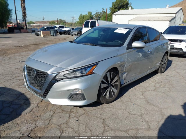 2021 NISSAN ALTIMA SV FWD 2