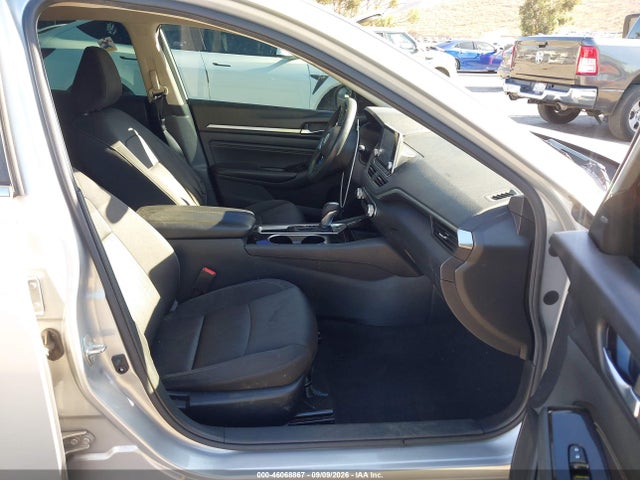 2021 NISSAN ALTIMA SV FWD 5