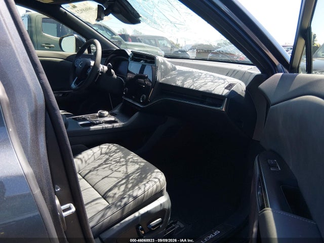 2026 LEXUS RZ 350E PREMIUM 5
