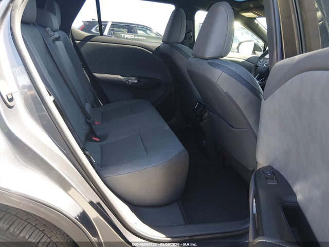 2026 LEXUS RZ 350E PREMIUM 8