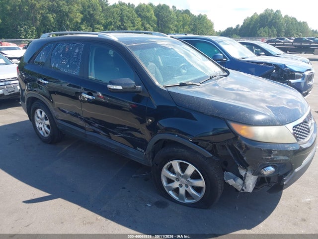 2011 KIA SORENTO LX