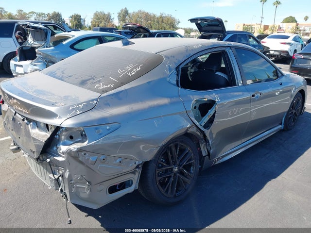 2026 TOYOTA CAMRY SE 6