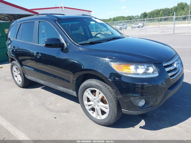 2012 HYUNDAI SANTA FE SE