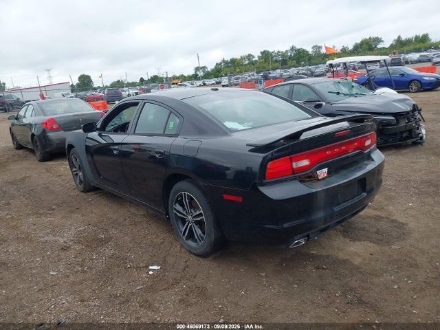 2013 Dodge CHARGER SXT photo 3