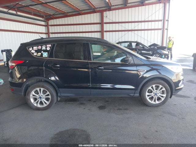 2018 FORD ESCAPE SEL 14