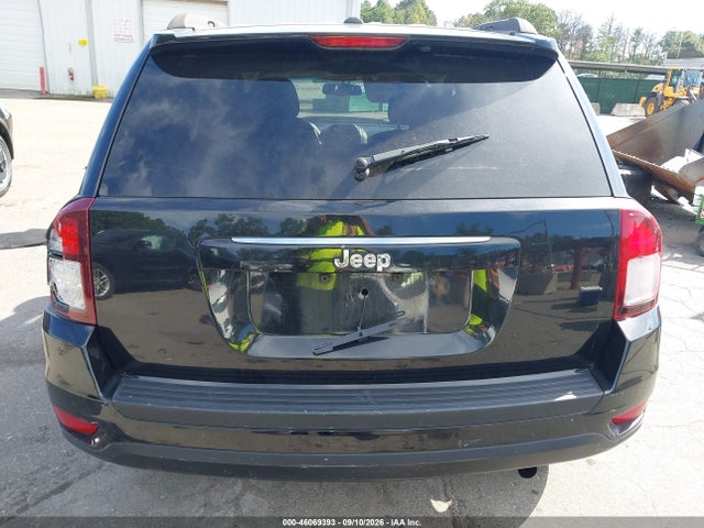 2017 JEEP COMPASS SPORT FWD 15