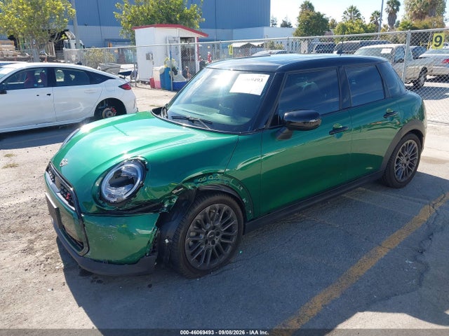 2025 MINI HARDTOP COOPER S 2