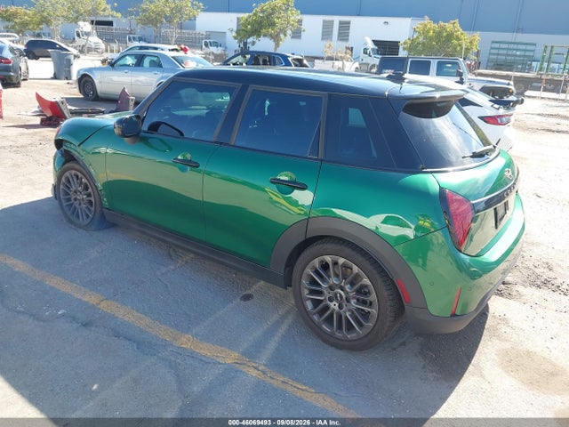 2025 MINI HARDTOP COOPER S 3