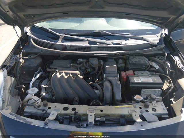 2012 Nissan VERSA 1.6 SV — фото 10