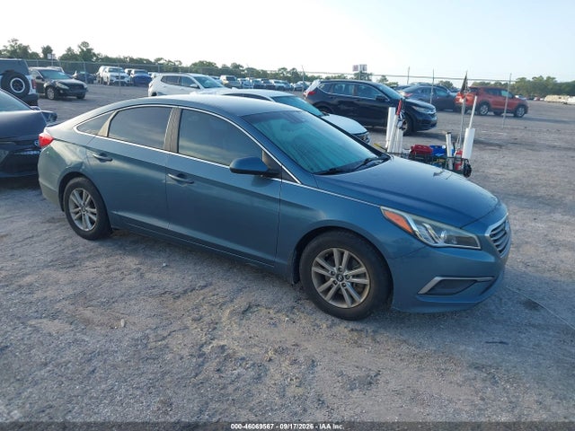 2017 HYUNDAI SONATA SE