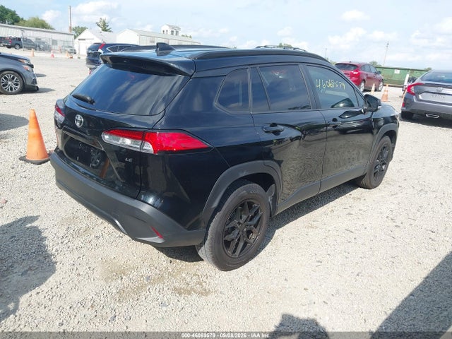 2022 TOYOTA COROLLA CROSS LE 4