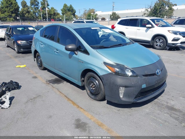 2015 TOYOTA PRIUS THREE