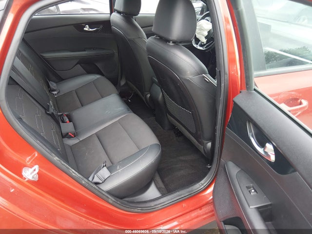 2022 KIA FORTE GT-LINE 8
