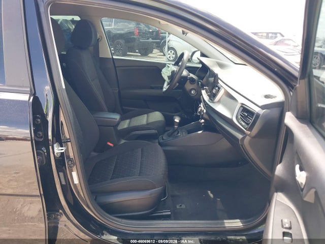 2022 KIA RIO S 5